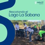 Voluntarios sacaron desechos plásticos y de vidrio del Lago de La Sabana